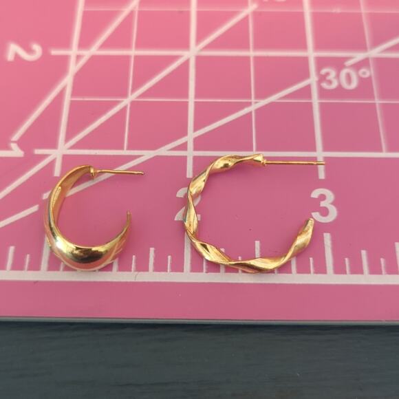 Two Pair Gold Tone Half Hoop Earrings One Twisted & One Split Middle Hoop - Picture 6 of 6
